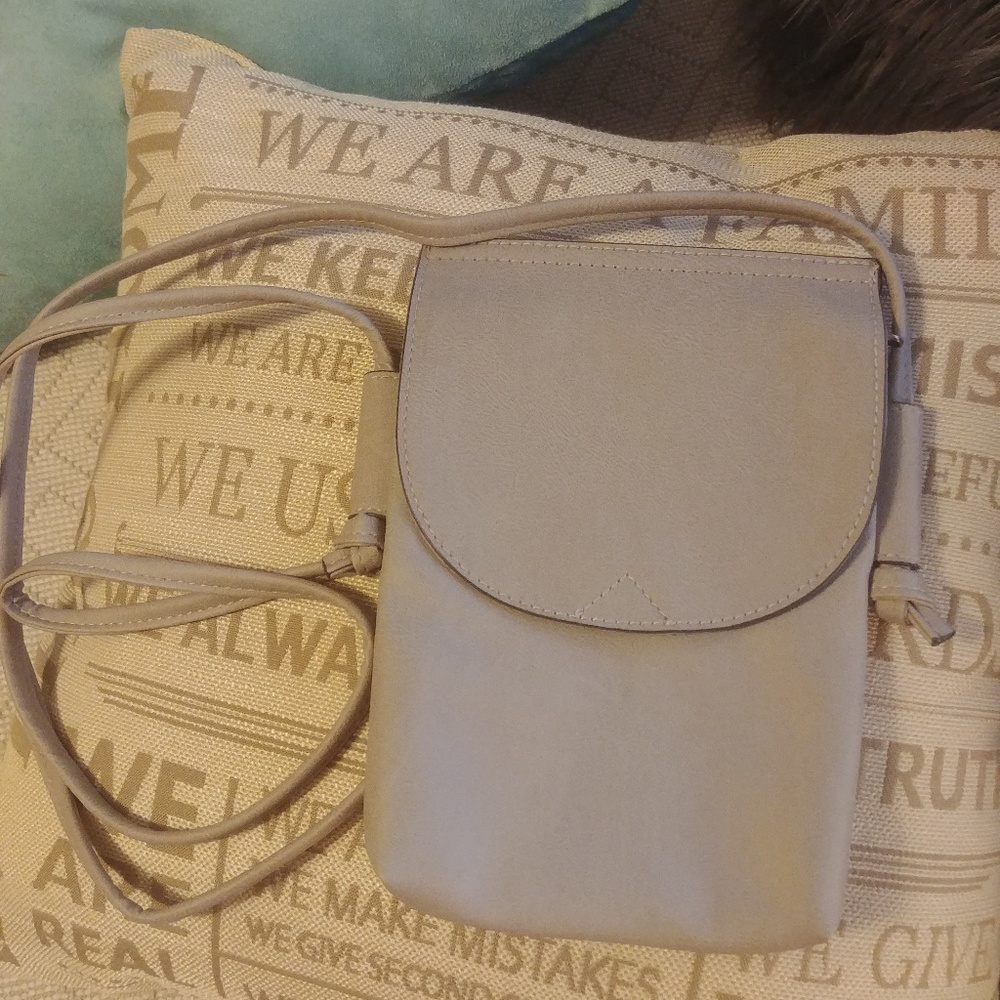 Bag - Picture 2 of 2